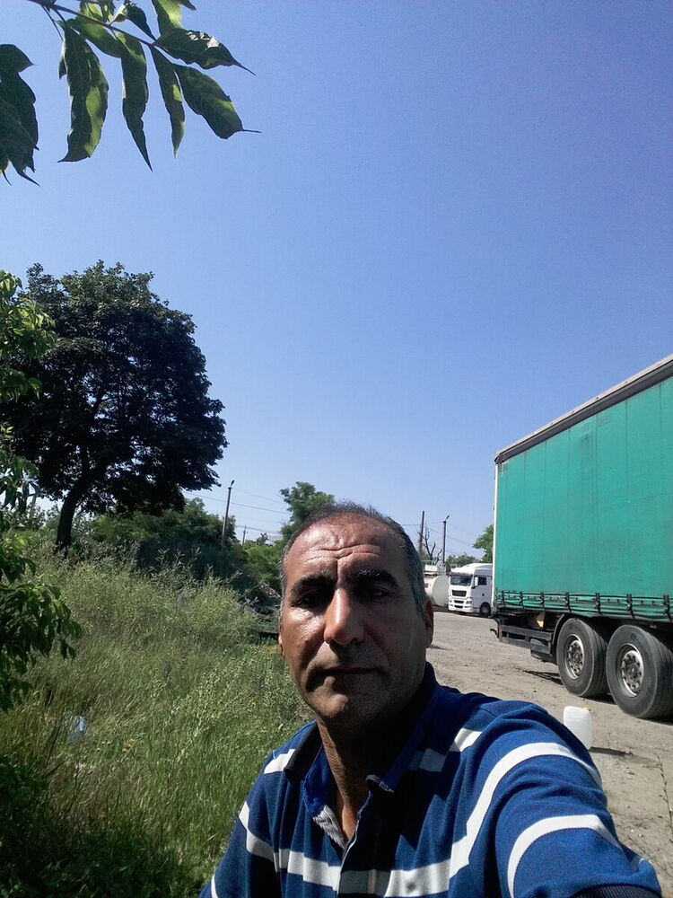 20518737  Mahbob, 47 ,     