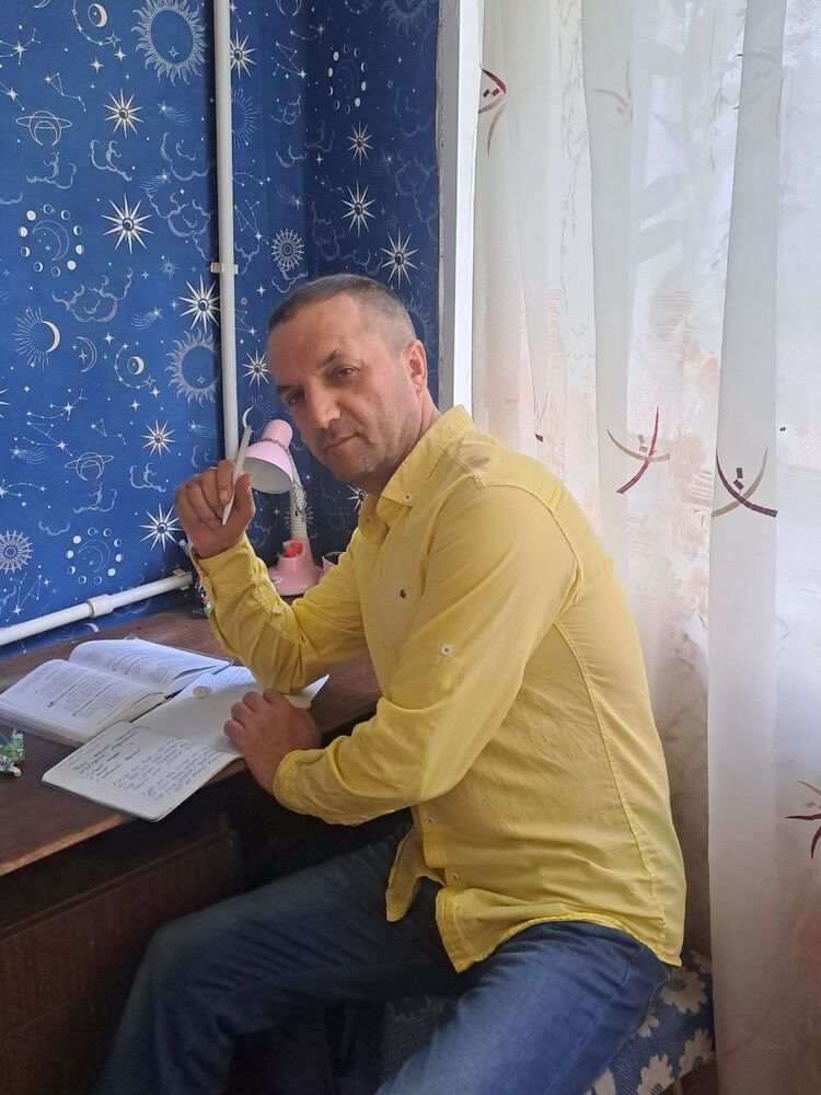  35153727  , 42 ,    