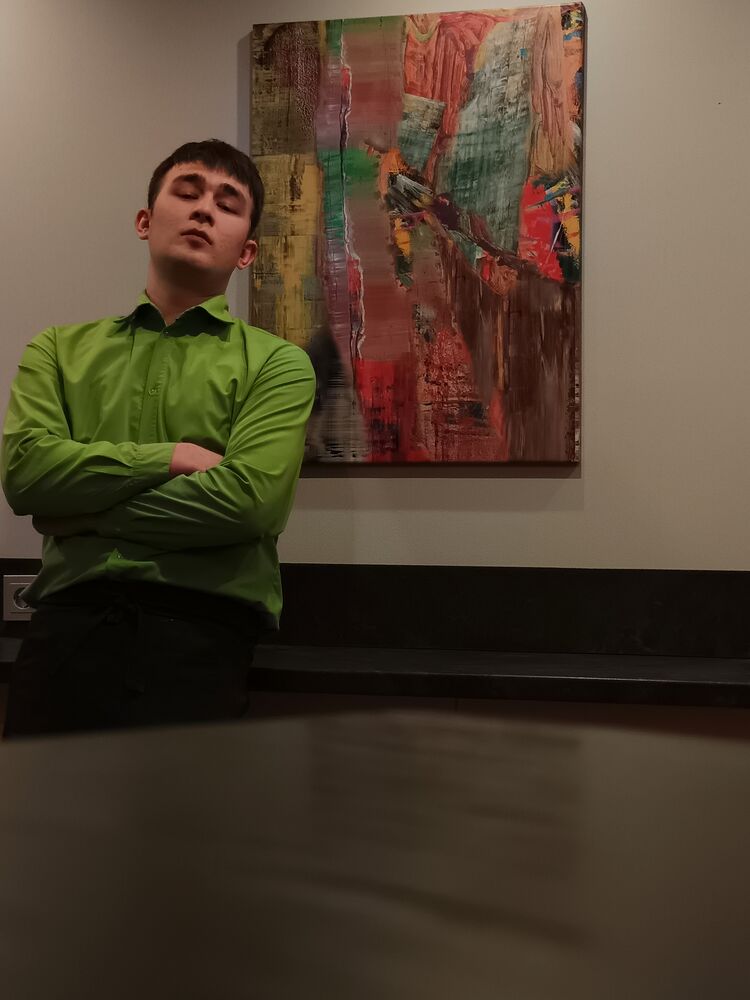  -,   , 24 ,     