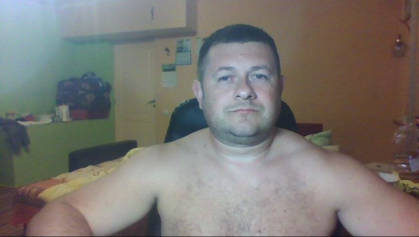 7944277  , 44 ,    