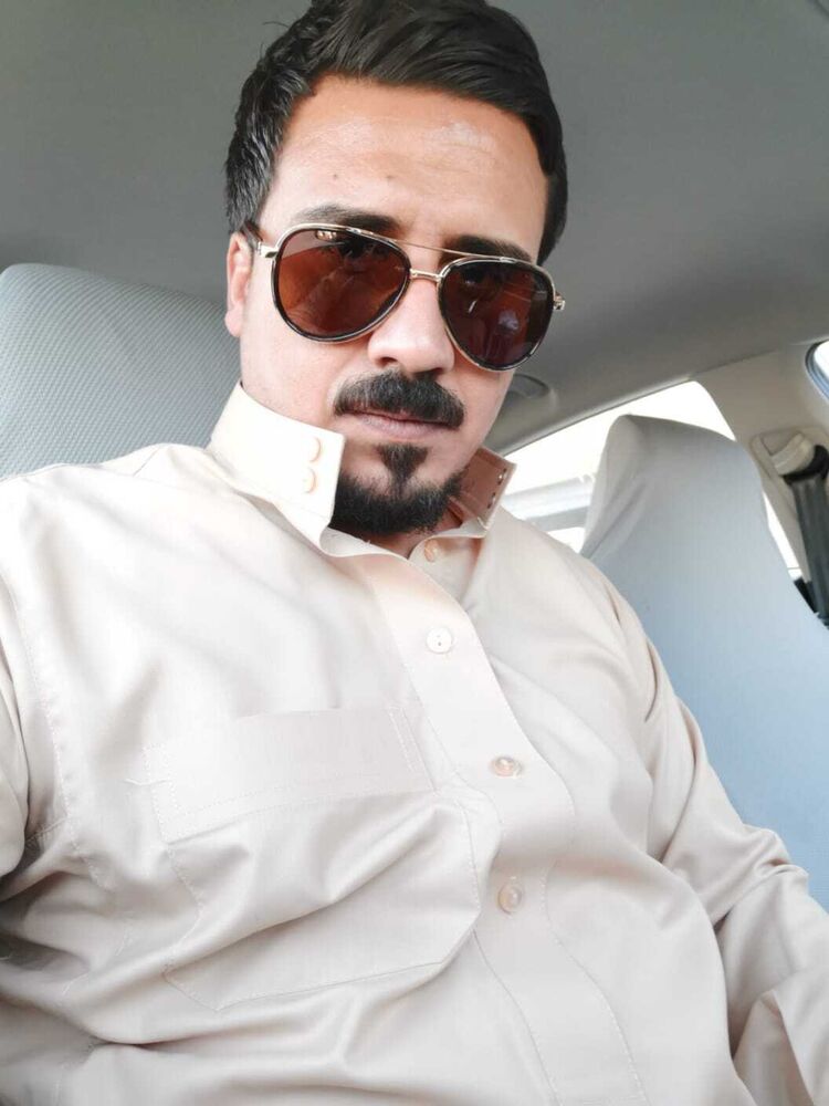 ,   Moamin Ahmed, 35 ,   ,   , c 