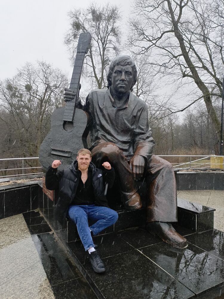  ,   Vladimir, 26 ,   ,   
