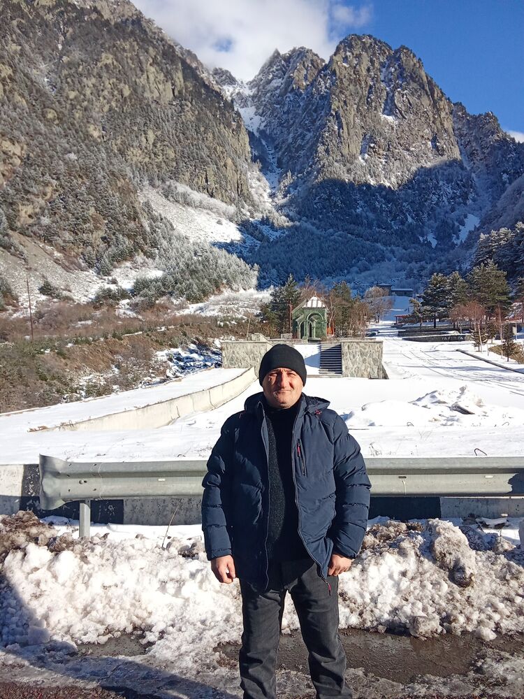  ,   Eldeniz, 47 ,   ,   , c 