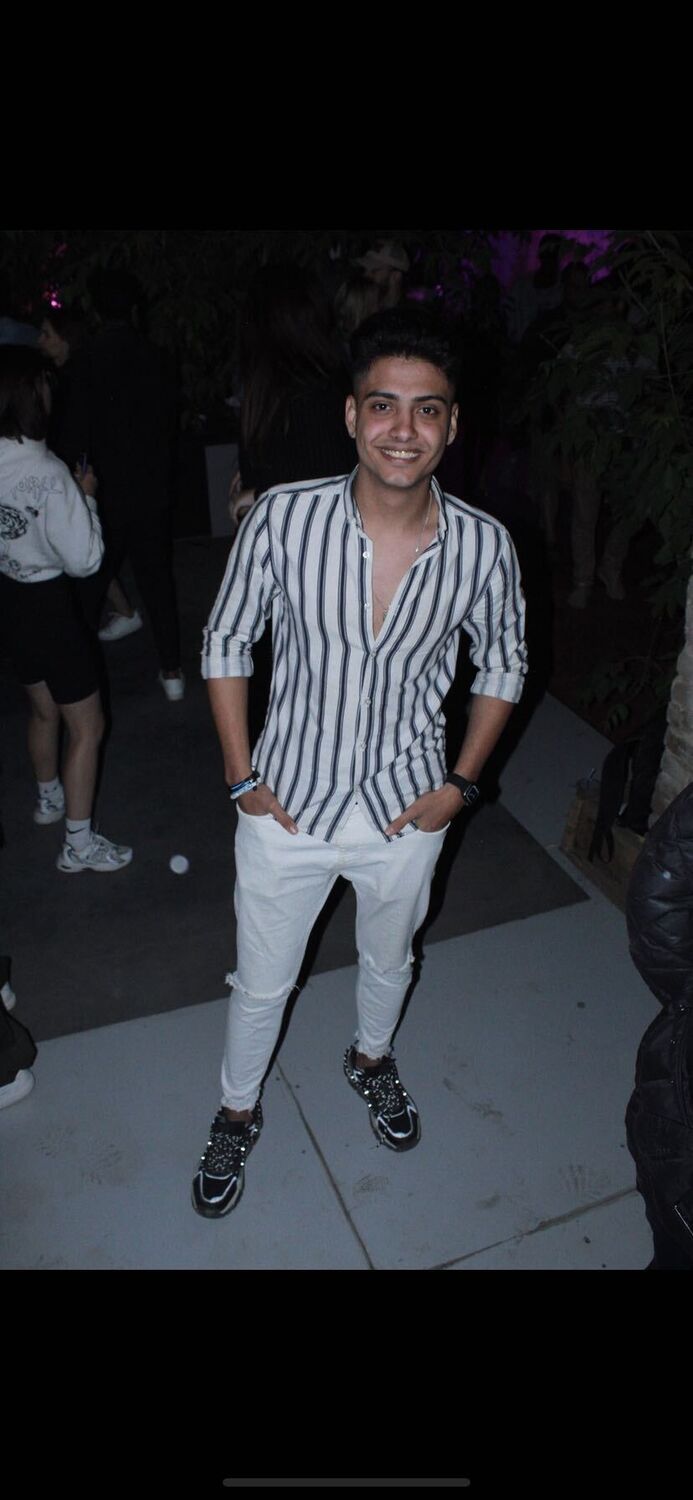  ,   Mohamed, 25 ,   ,   