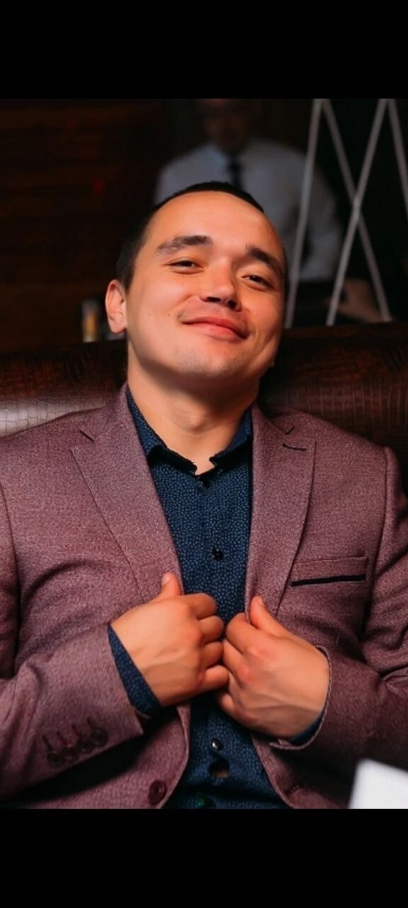  ,   Viktor, 30 ,   ,   