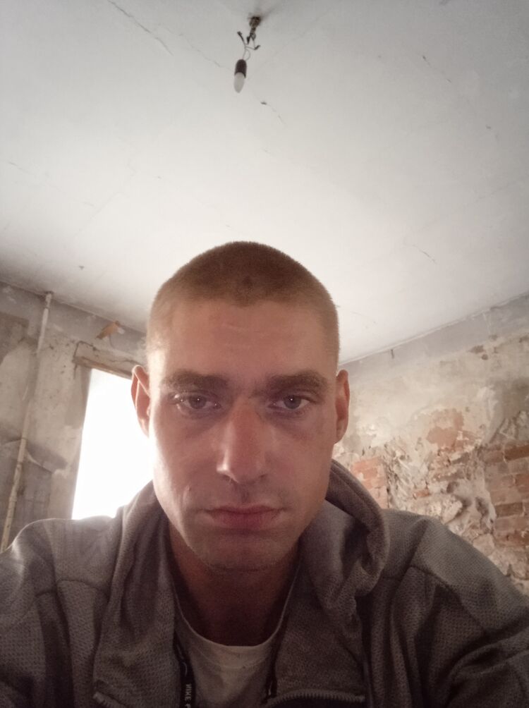  45877867  , 31 ,    