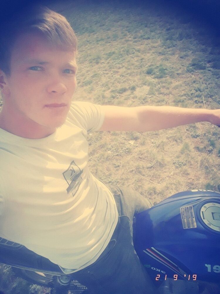  ,   Neizvestno, 28 ,     , c 