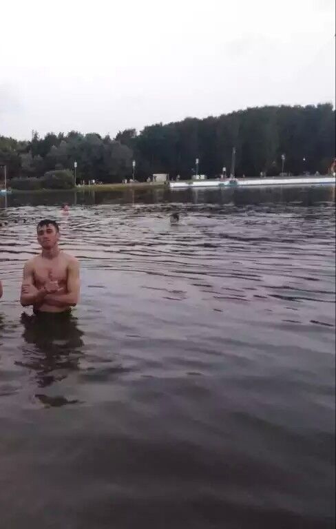  17727857  Isramisran, 33 ,    