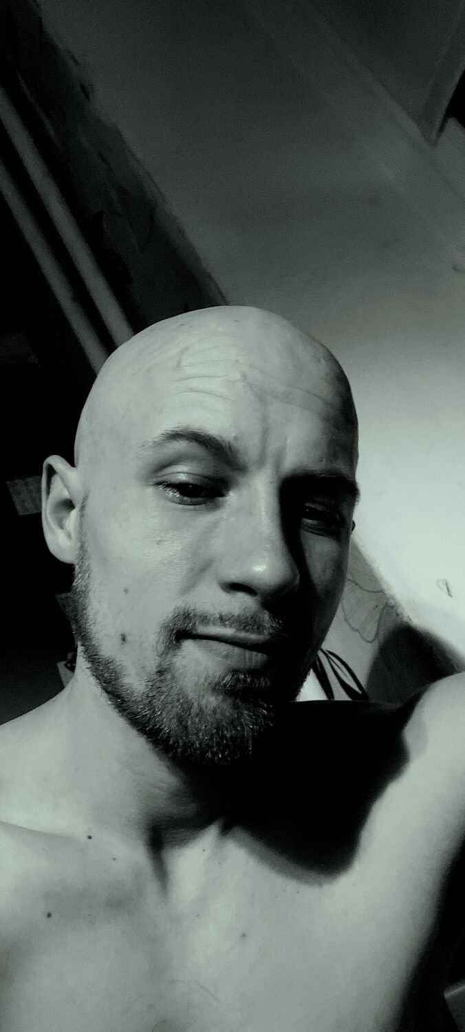  34481277  , 32 ,    