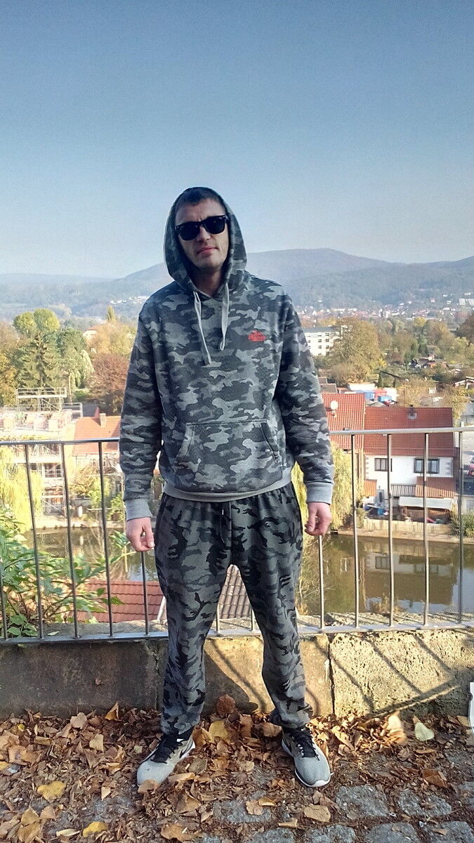  18148107  Black, 39 ,    Blovice