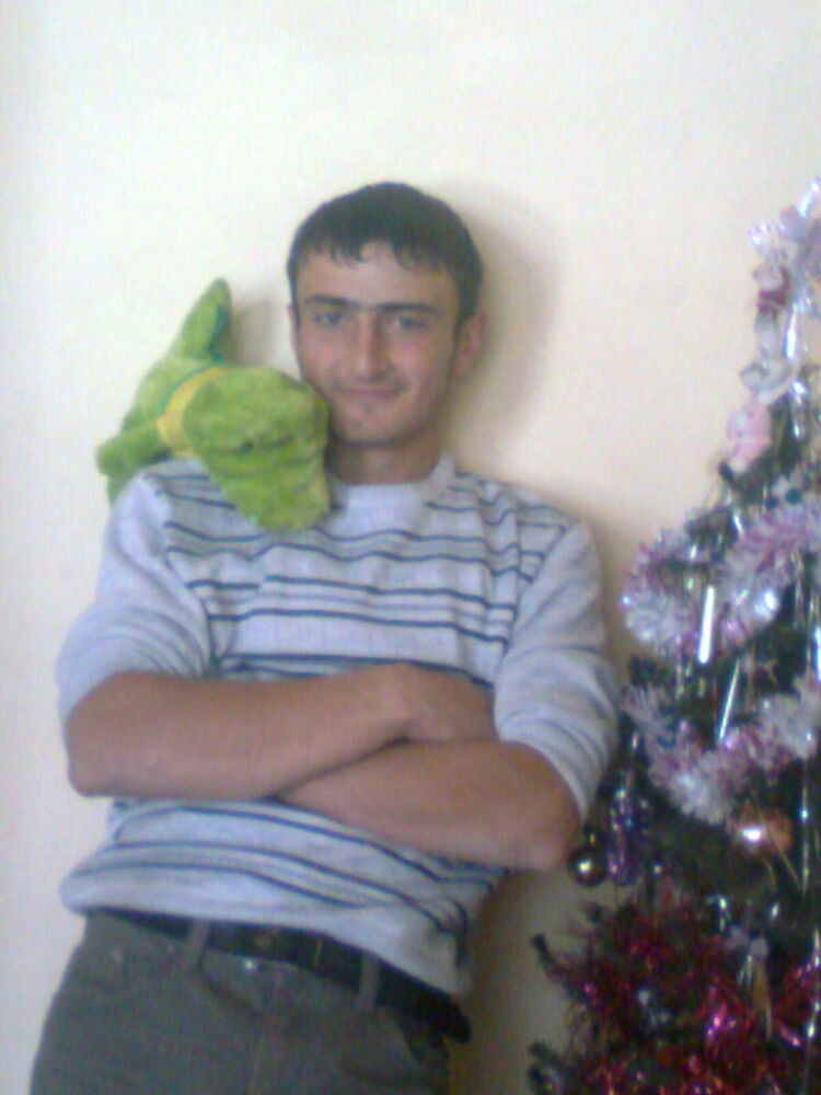  ,   Mnac, 32 ,   