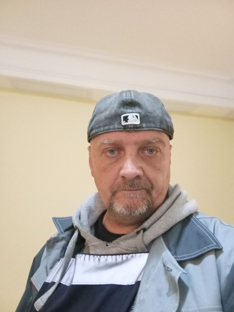  54059277  Antony, 46 ,    