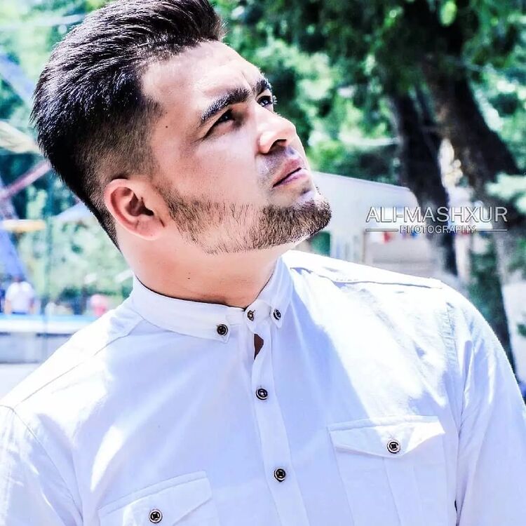  39870027  Daler, 32 ,    -