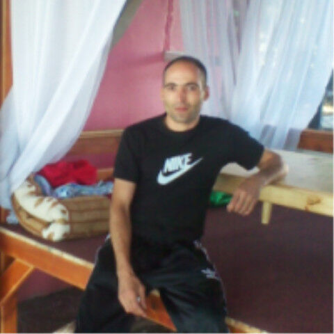  4976017  , 42 ,    