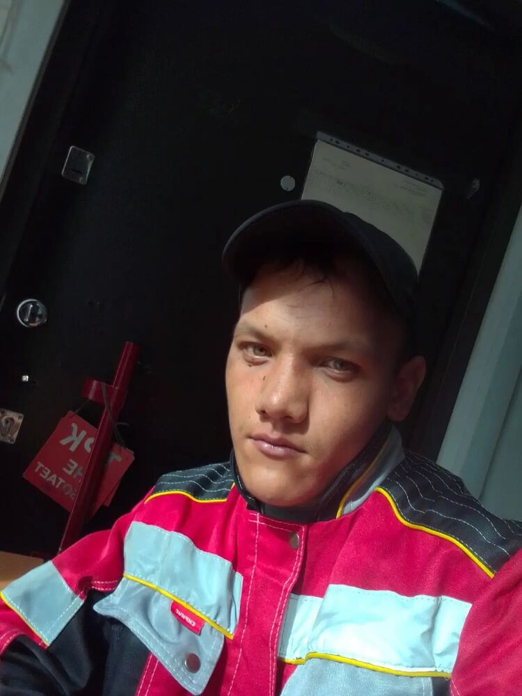  48632367  , 25 ,    