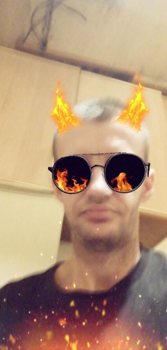  ,   Urij, 47 ,  