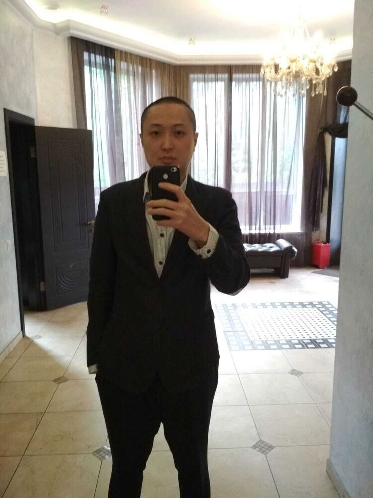  32319217  , 38 ,    