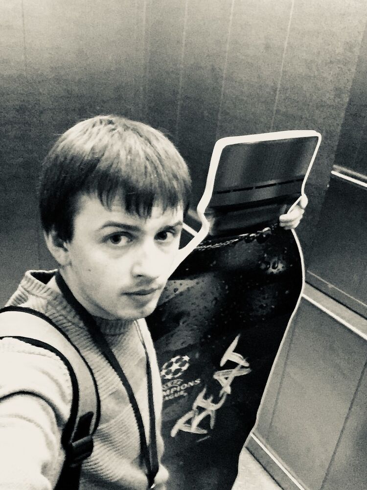  ,   Anton, 33 ,   ,   , c 