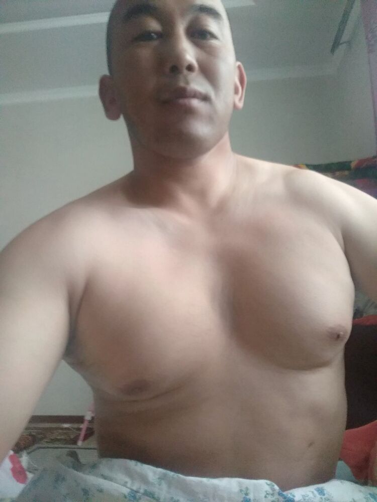  12410757  , 40 ,    