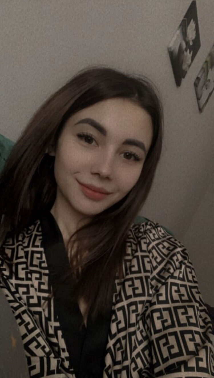  44365047  , 24 ,    -