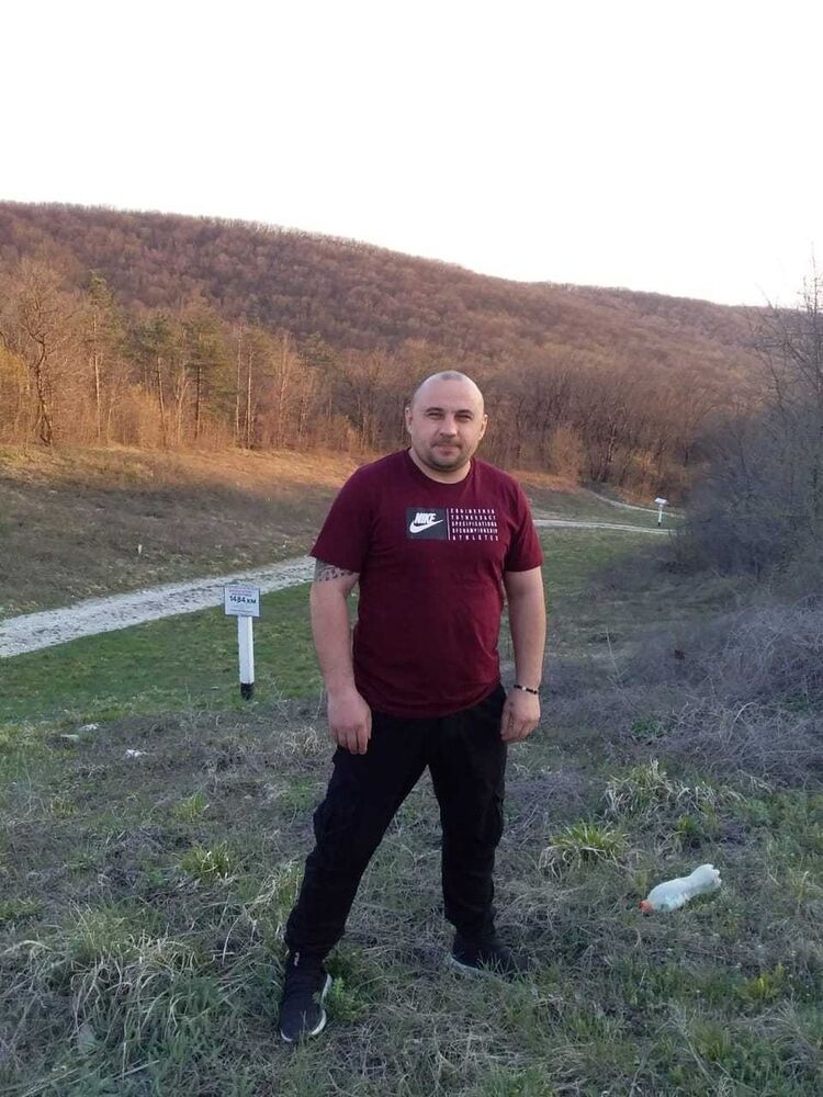  15745667  , 38 ,    