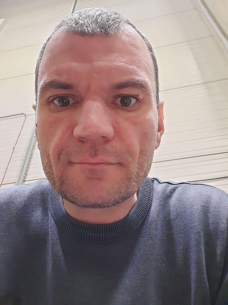  25303477  , 44 ,    