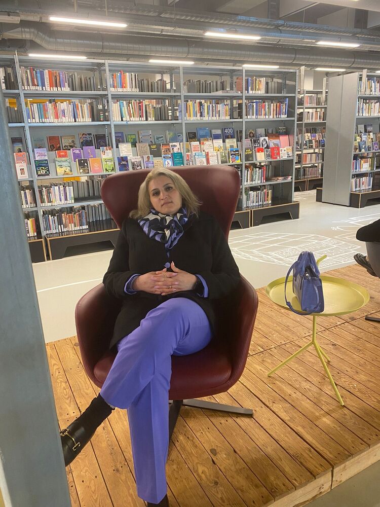  51241607  Susanna, 42 ,    Bochum