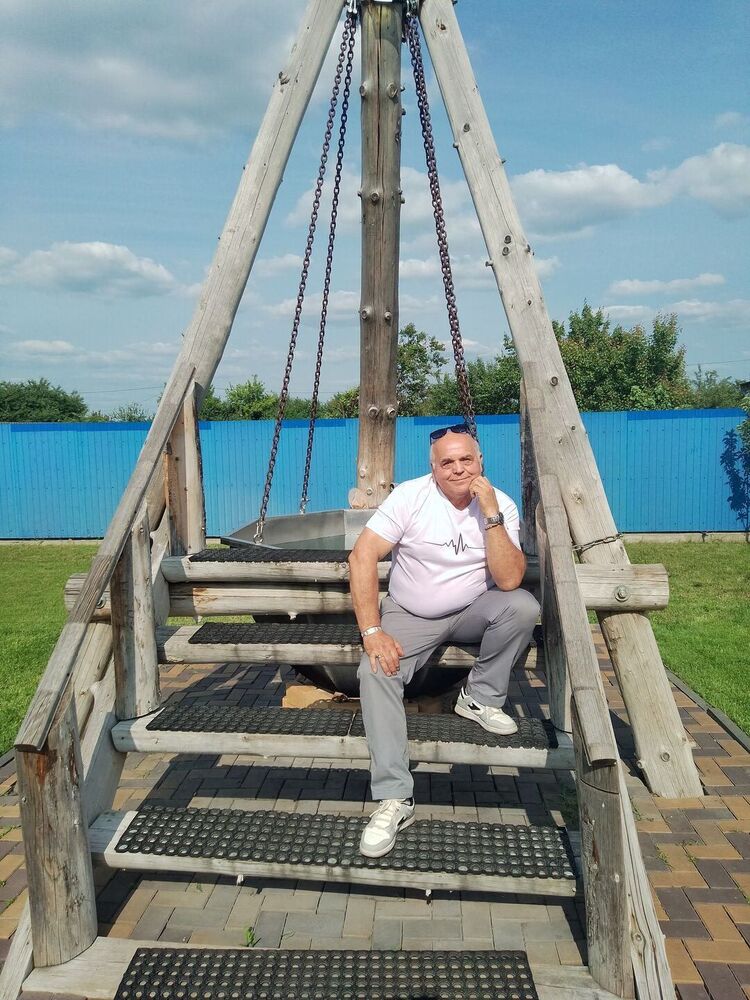  52843677  , 60 ,    
