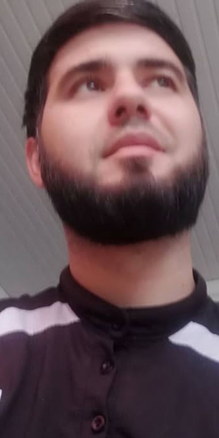  23744627  , 35 ,    