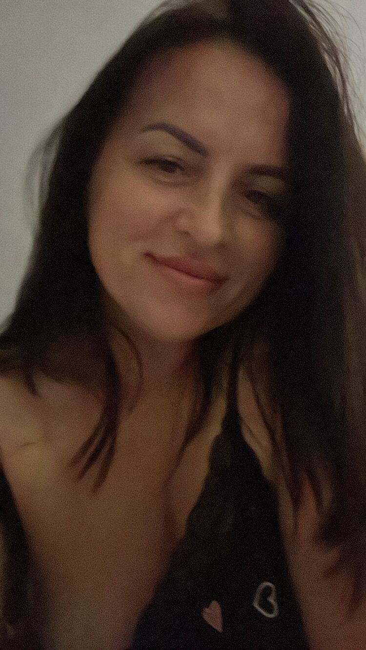  39886107  Olga, 44 ,    Alacant