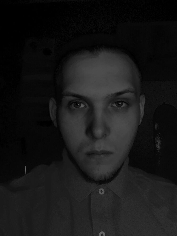 ���� 8402247 ������� Droope, 32 ����, ���� ���������� � ���������