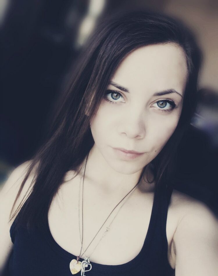  44308907  , 25 ,    