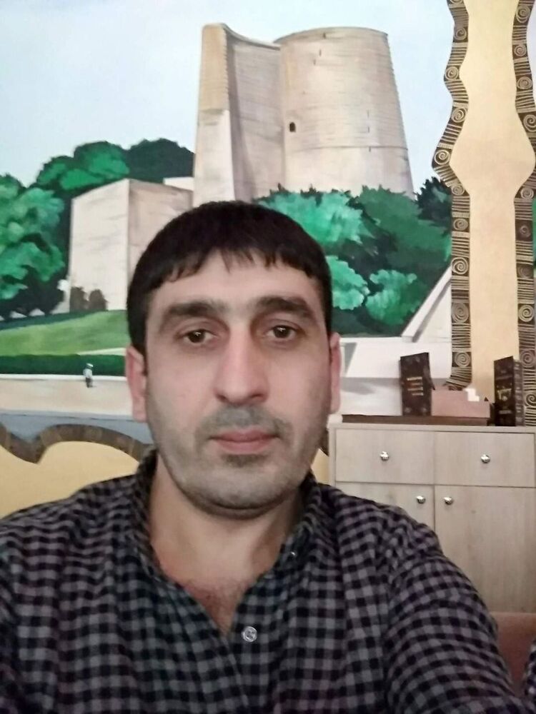  -,   Behruz, 49 ,     , 