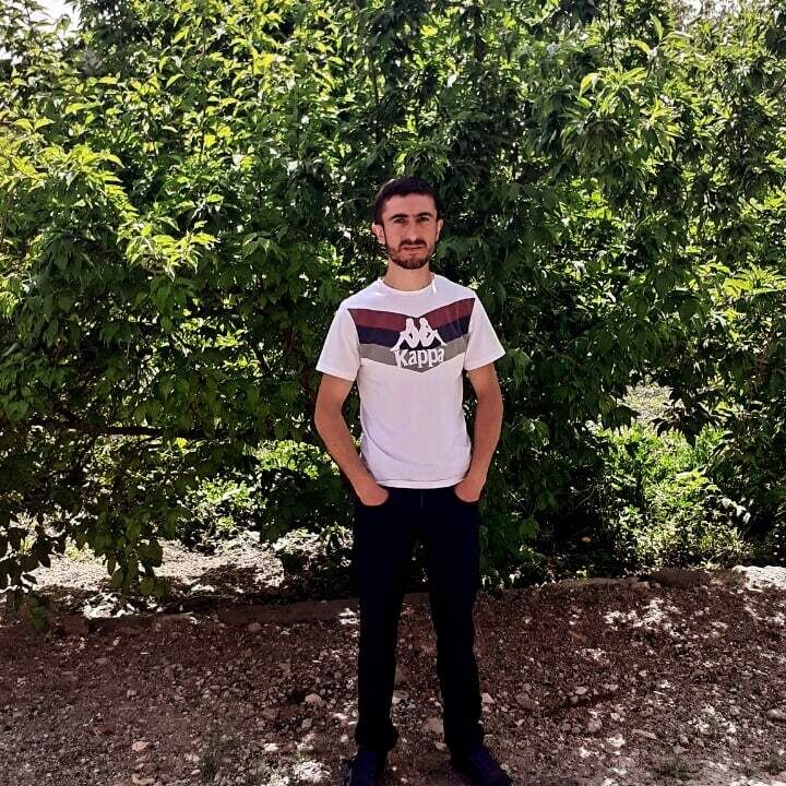  52931997  Artur, 34 ,    