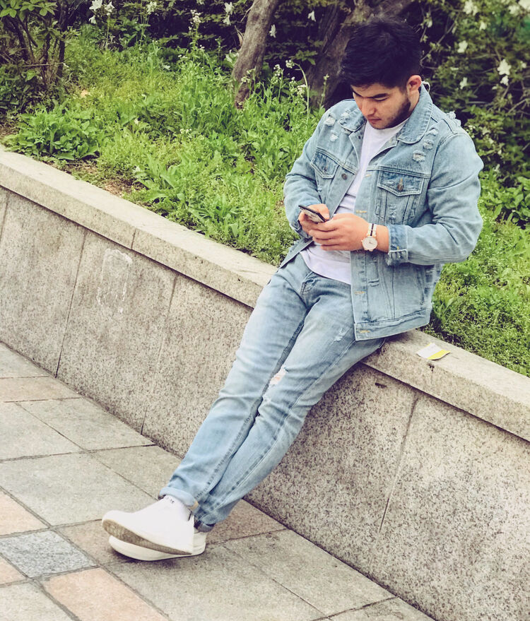  48950447  Just, 27 ,    Jindrichuv Hradec