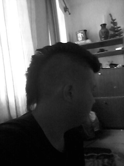  10884277  , 35 ,    