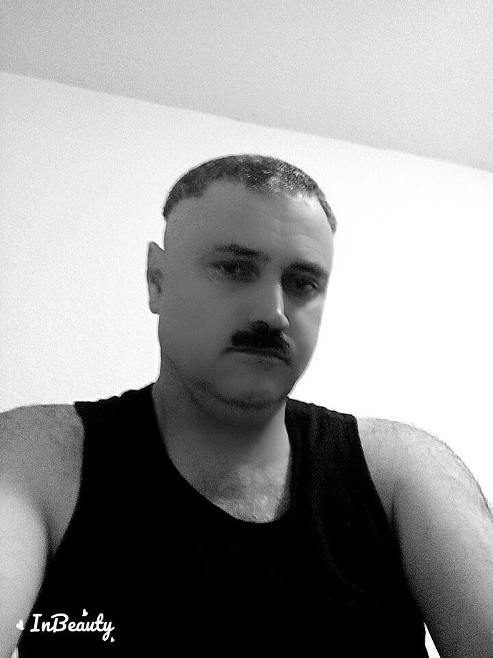  47401307  Moradi, 42 ,    Arthur