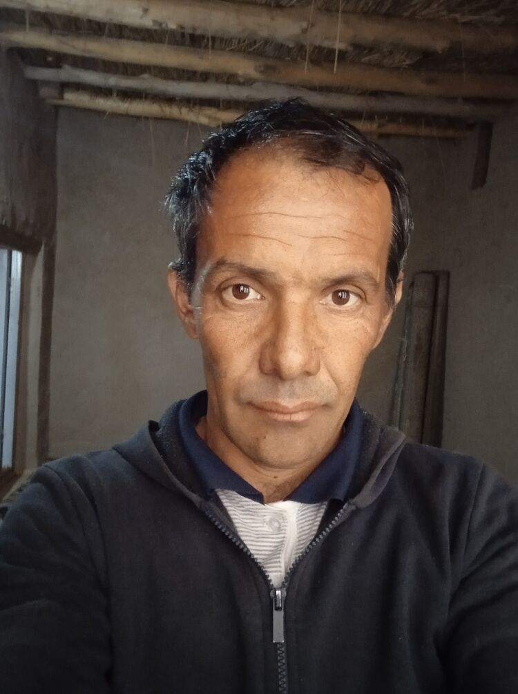  ,   Rasul, 40 ,   ,   