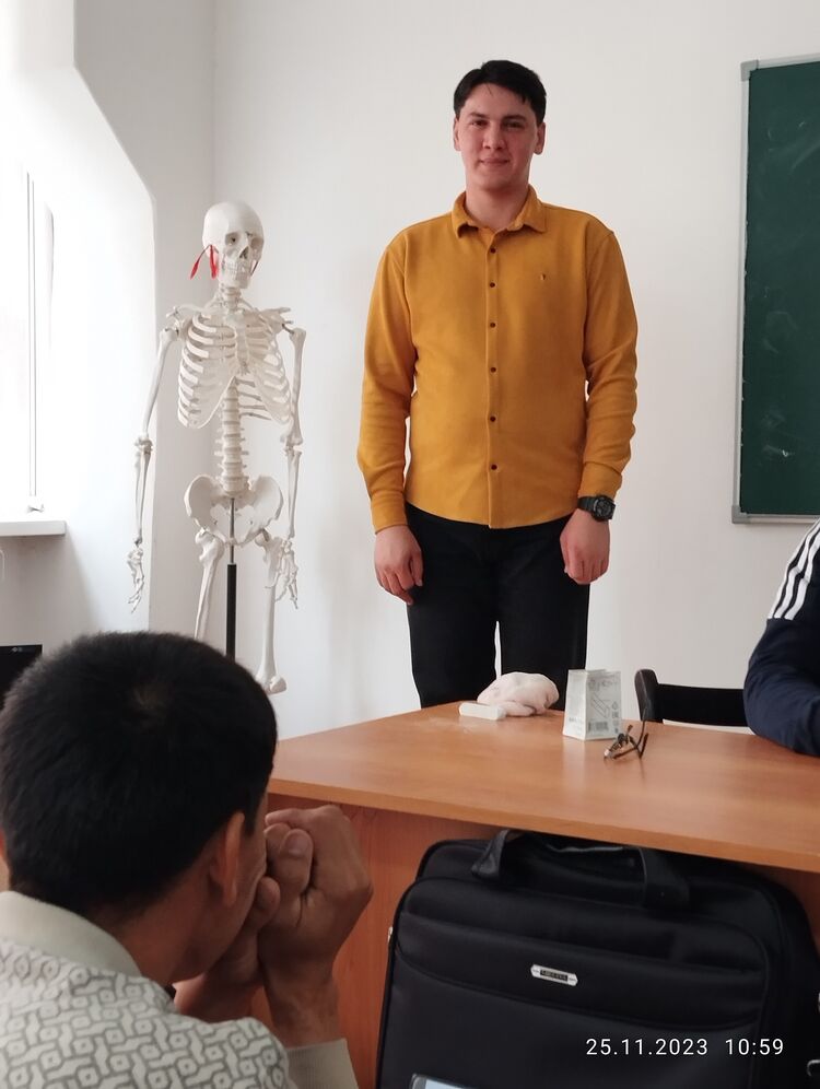  39559267  Guwanc, 25 ,    