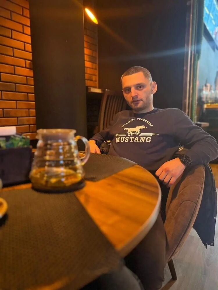 ���� 37586417 ������� ����, 33 ����, ���� ���������� � ����������