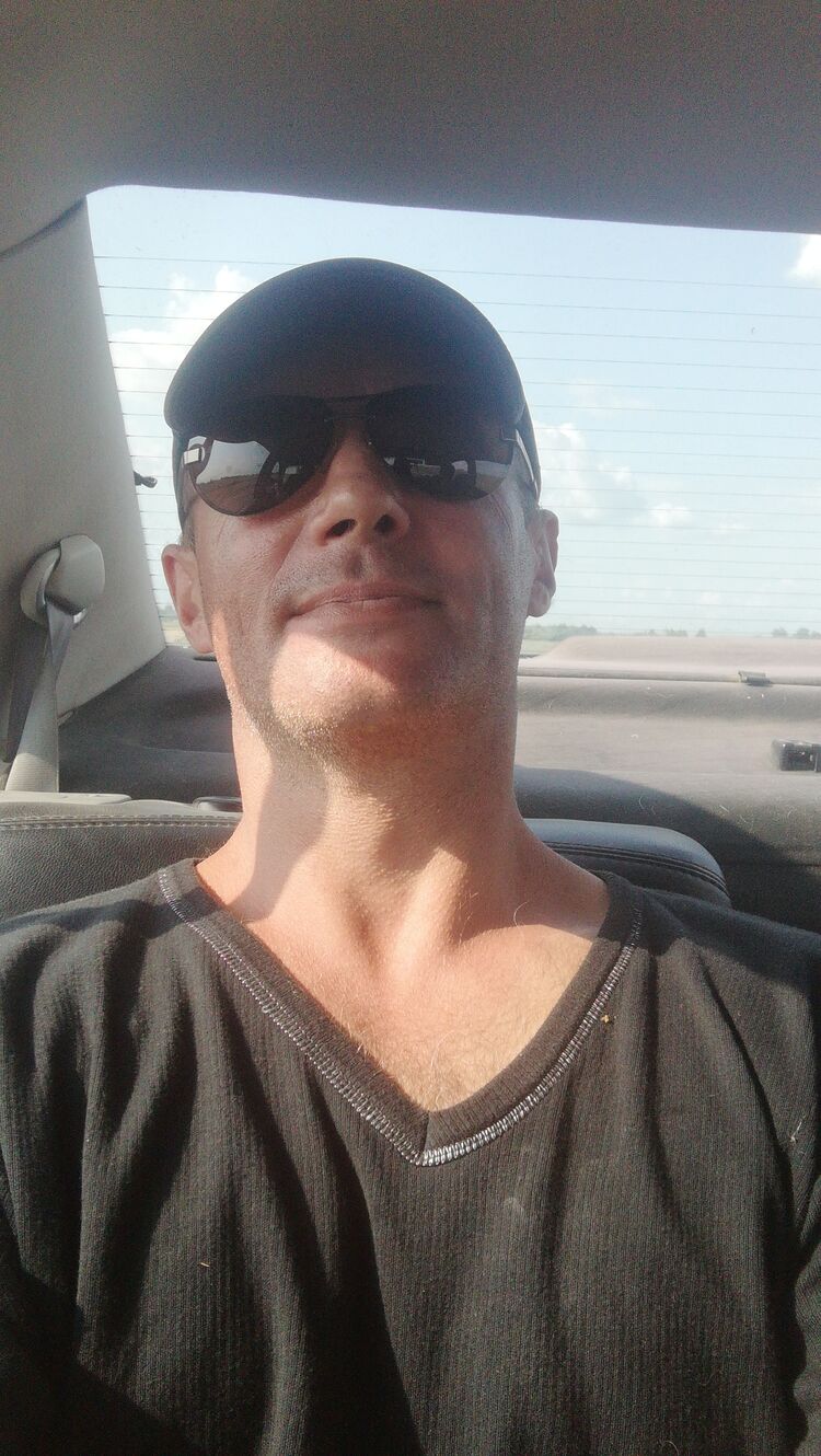  38600917  , 49 ,    