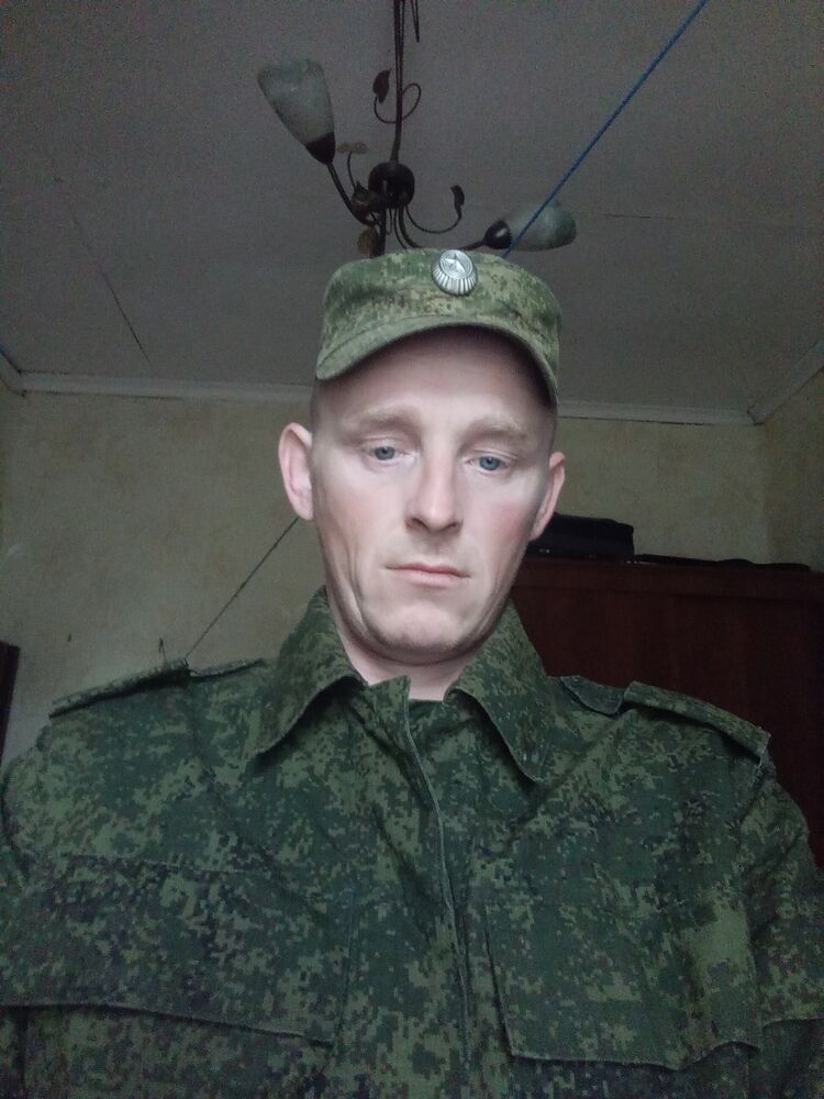  32495167  , 37 ,     