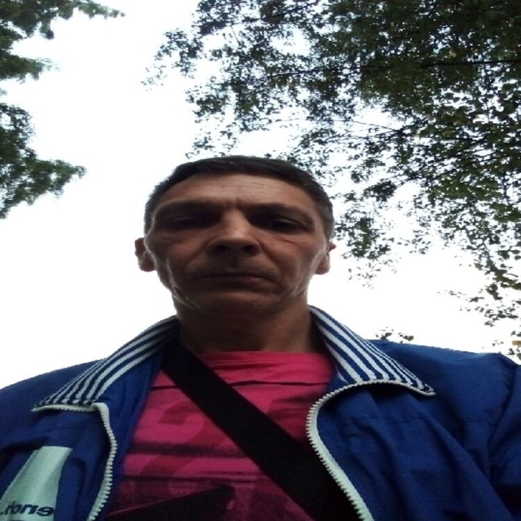 25728607  , 54 ,    