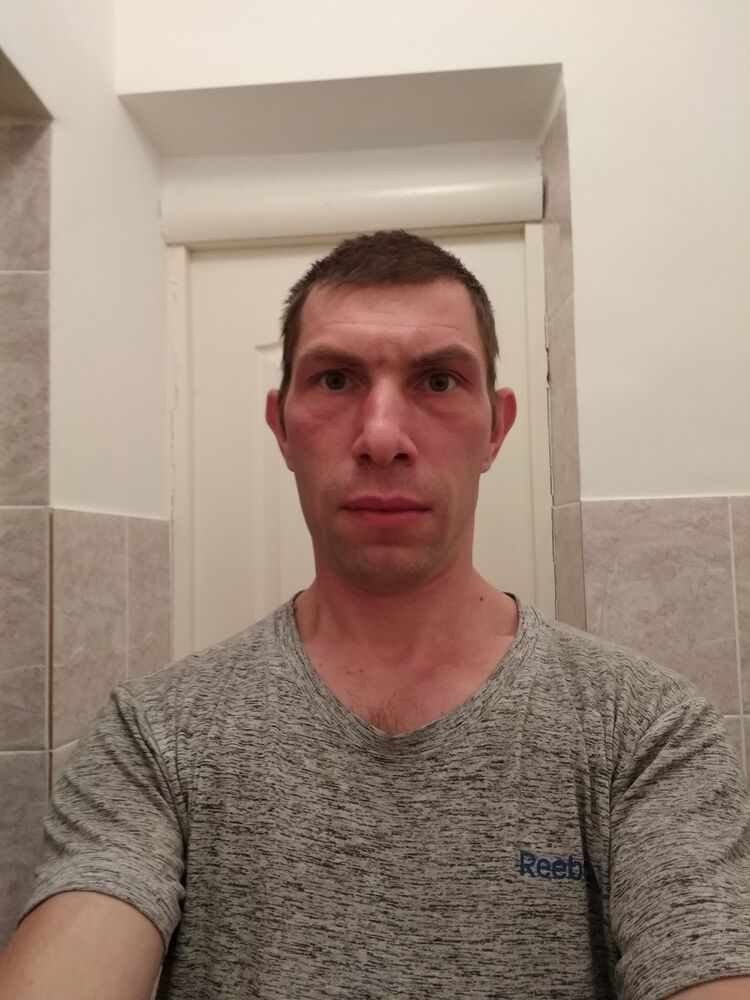  18116877  , 42 ,    