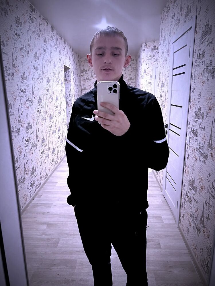  44856597  , 26 ,    