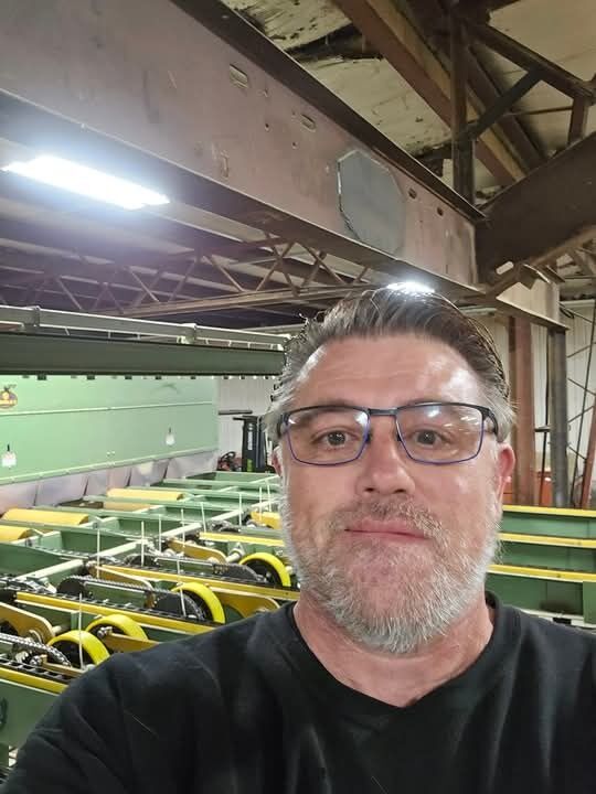  51989417   , 58 ,    Stratford