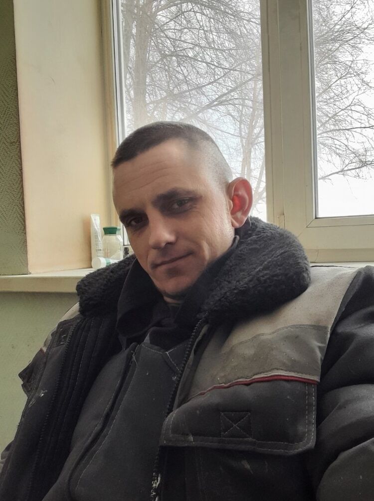  28729747  Sergey, 31 ,    