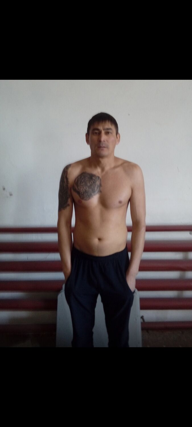  44613957  Boks, 34 ,    