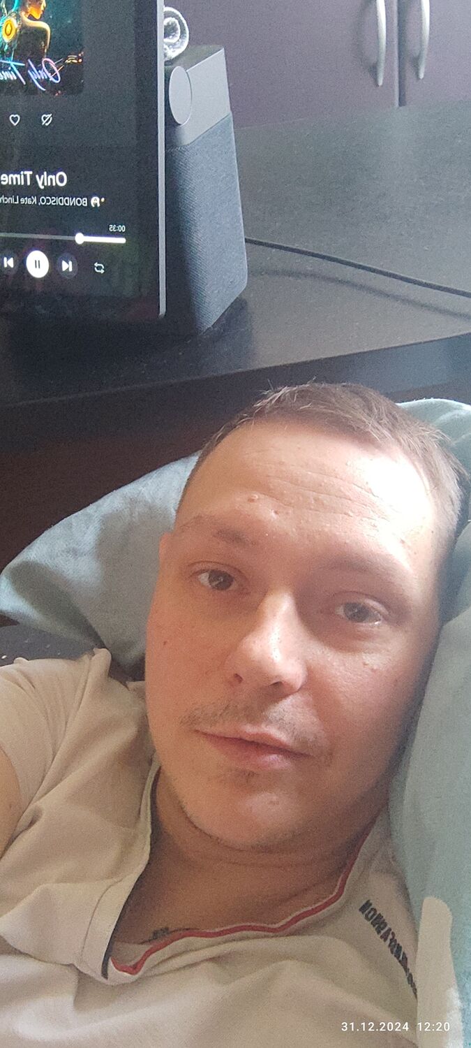  49229257  , 32 ,    