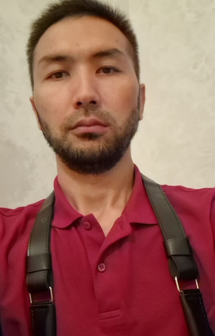  47036857  , 37 ,    